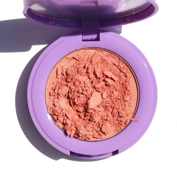 Half Caked In Bloom Powder Blush “Me & You.”
New - Picture 3 of 7